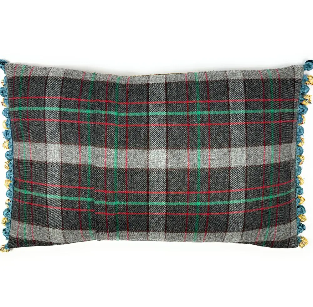 Cuillin Cushion CU418