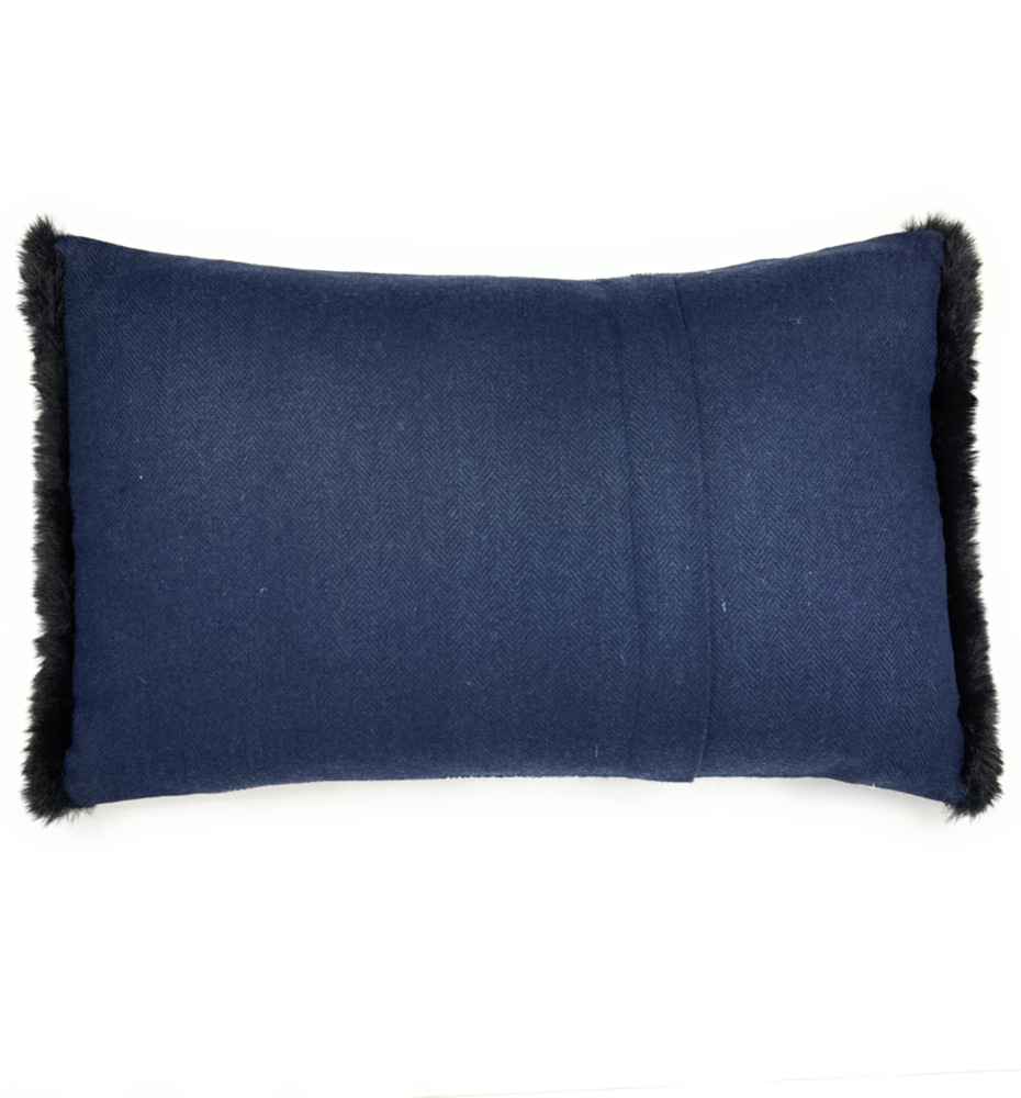 Cuillin Cushion CU439