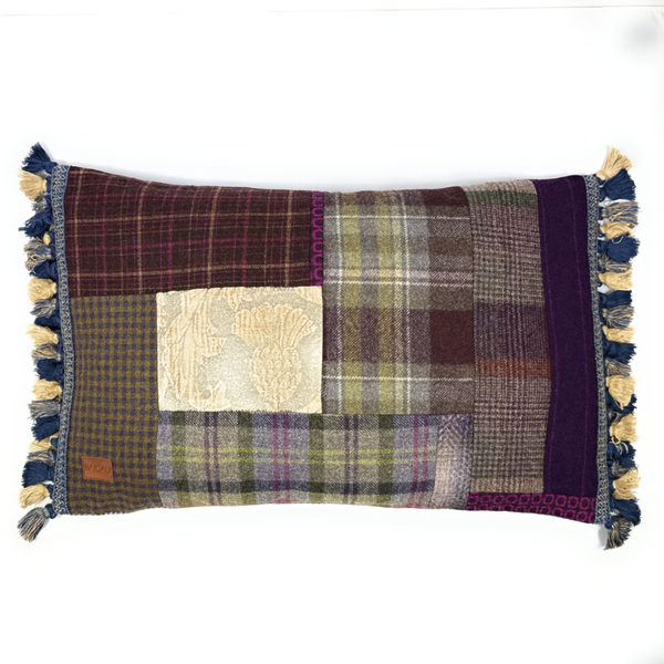 Scottish cushion with thistle