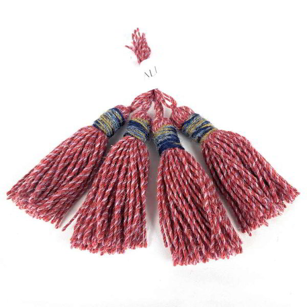 Scottish Tassel 33