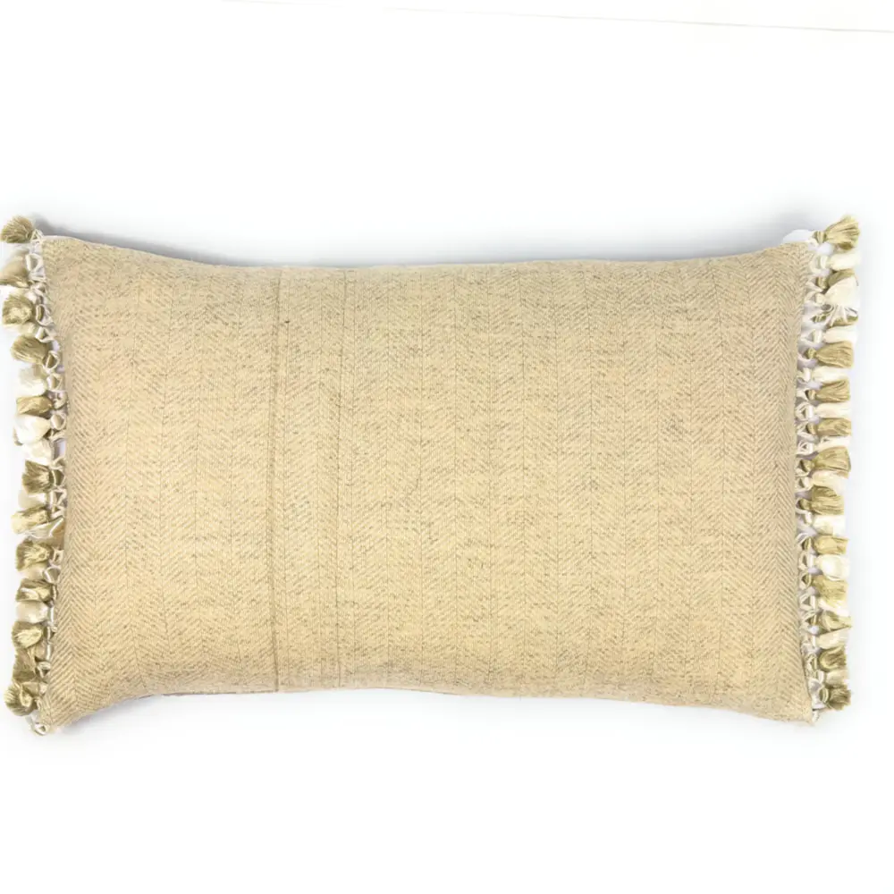 Cuillin Cushion CU493