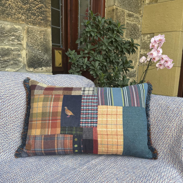 Cuillin Cushion CU504 - Image 4