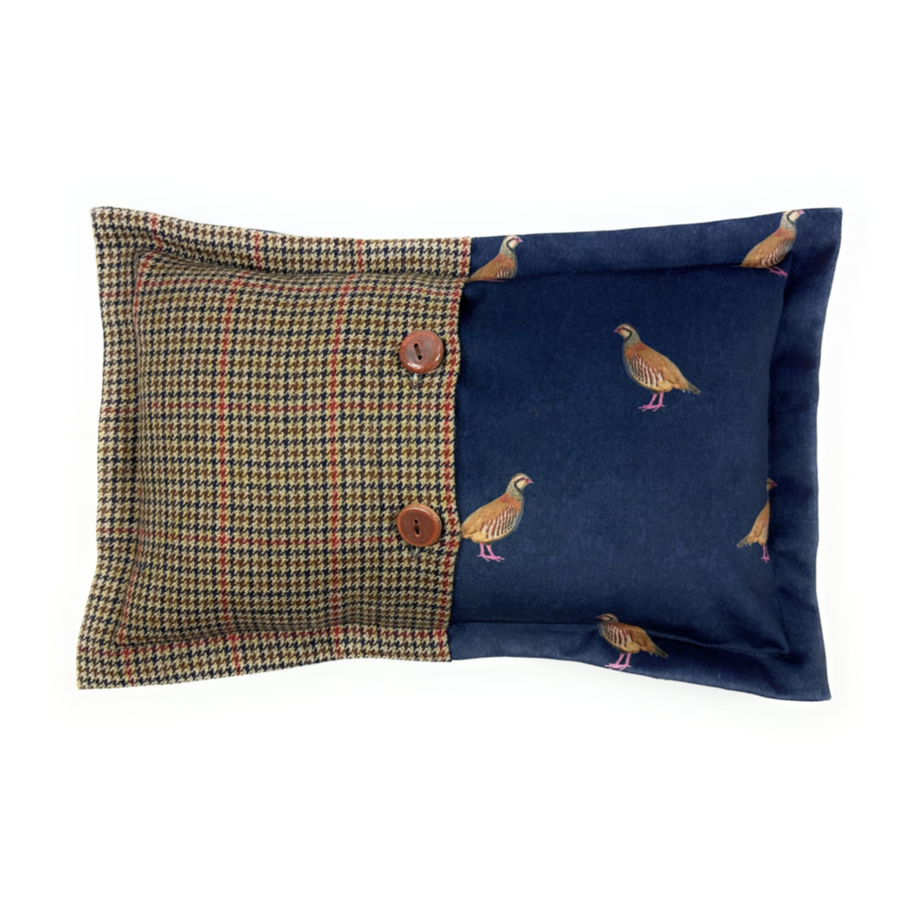 Cheviot Cushion CH057
