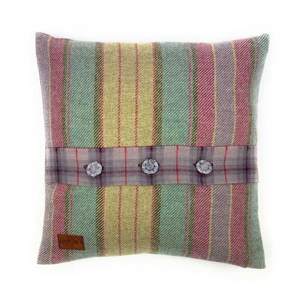 Scottish Cushion EI070