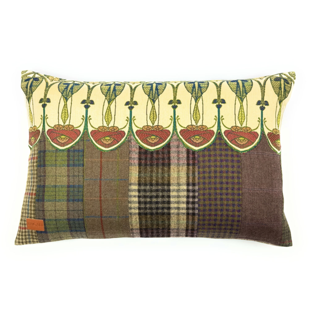 Belle Epoque Cushion TR197