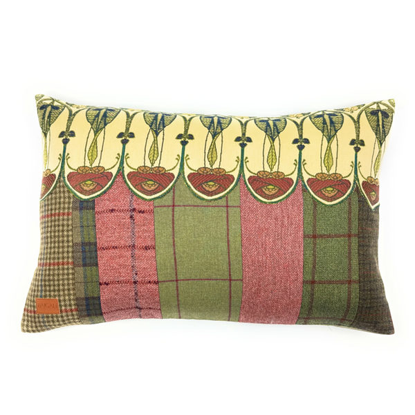Scottish Cushion TR198