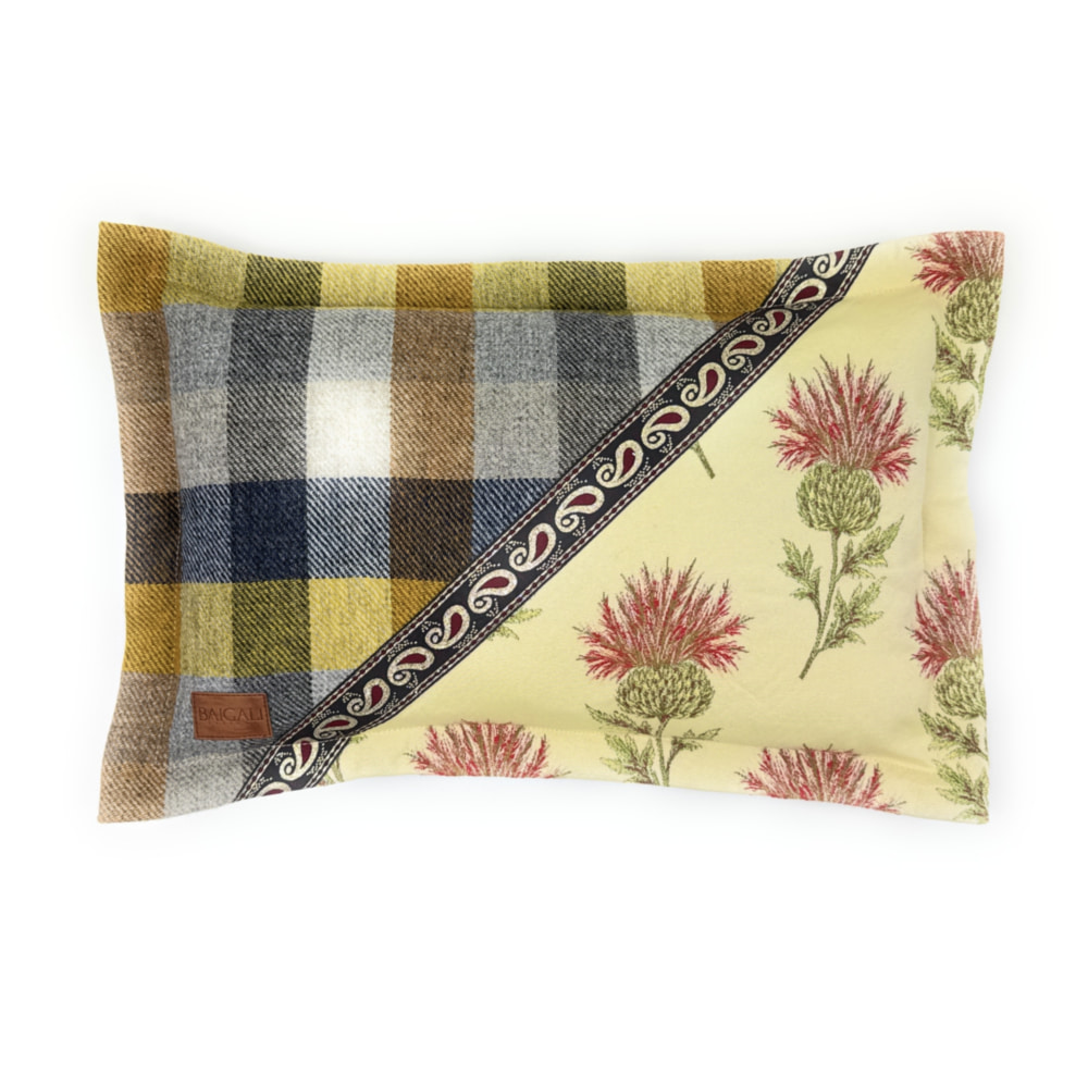 Cheviot Cushion CH058