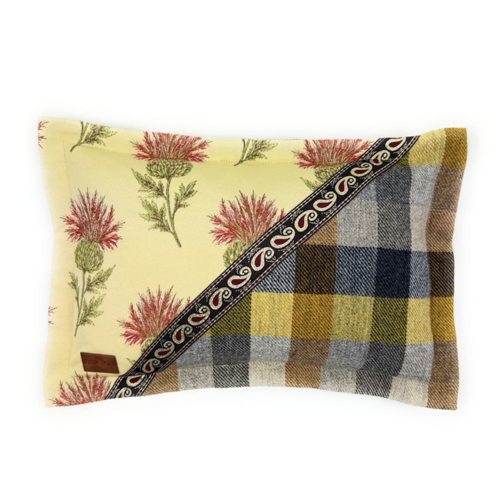 Cheviot Cushion CH059