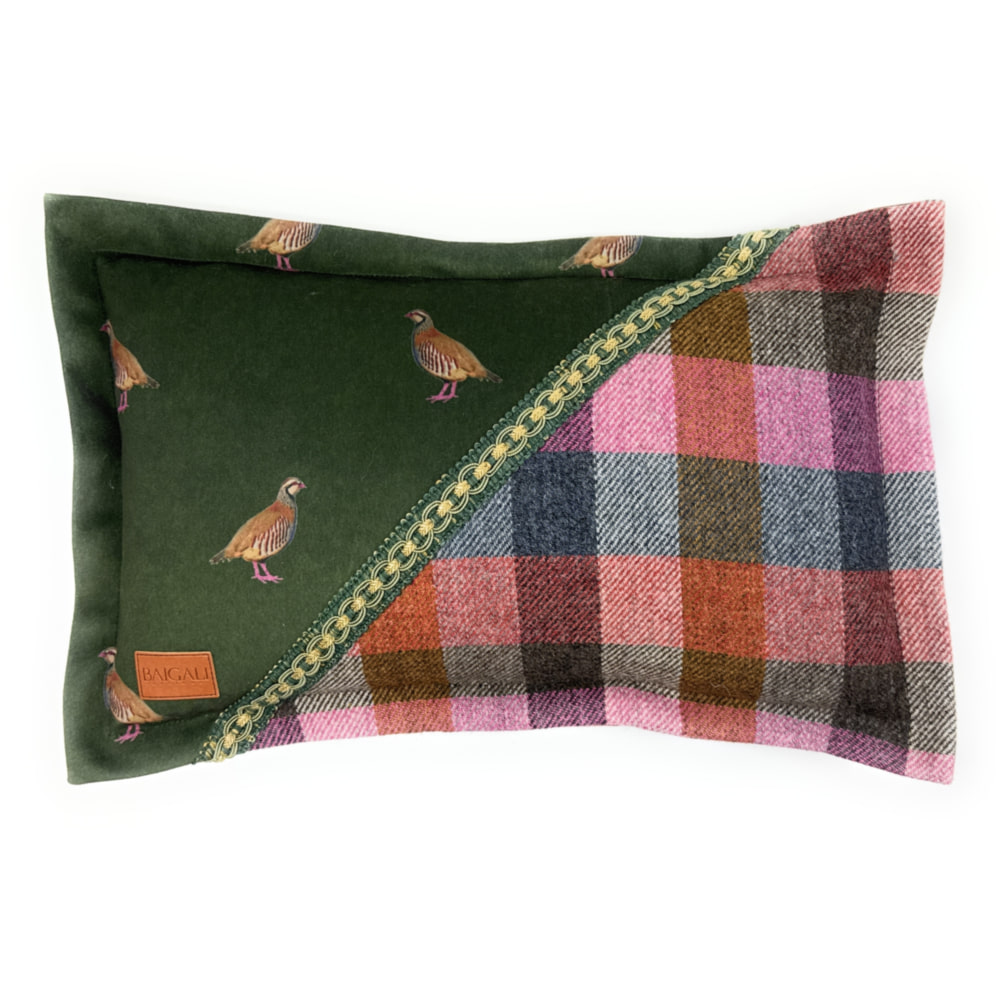Cheviot Cushion CH069