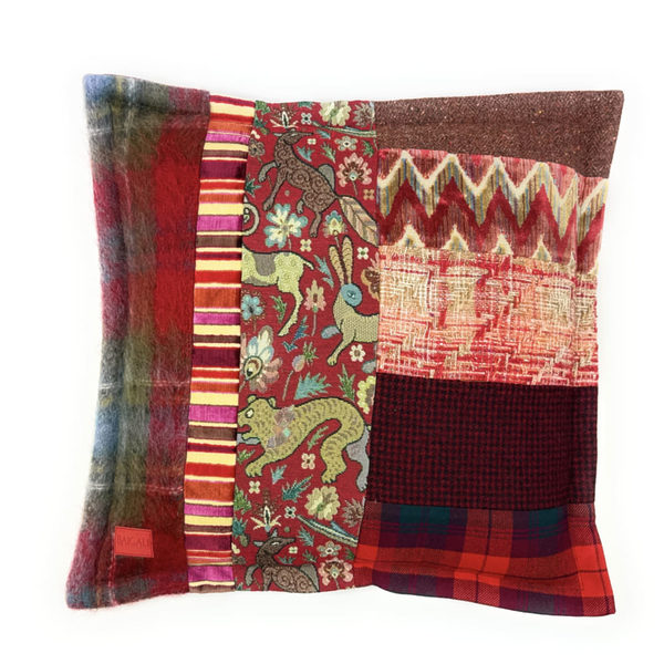Scottish cushion with Scottish pure wool