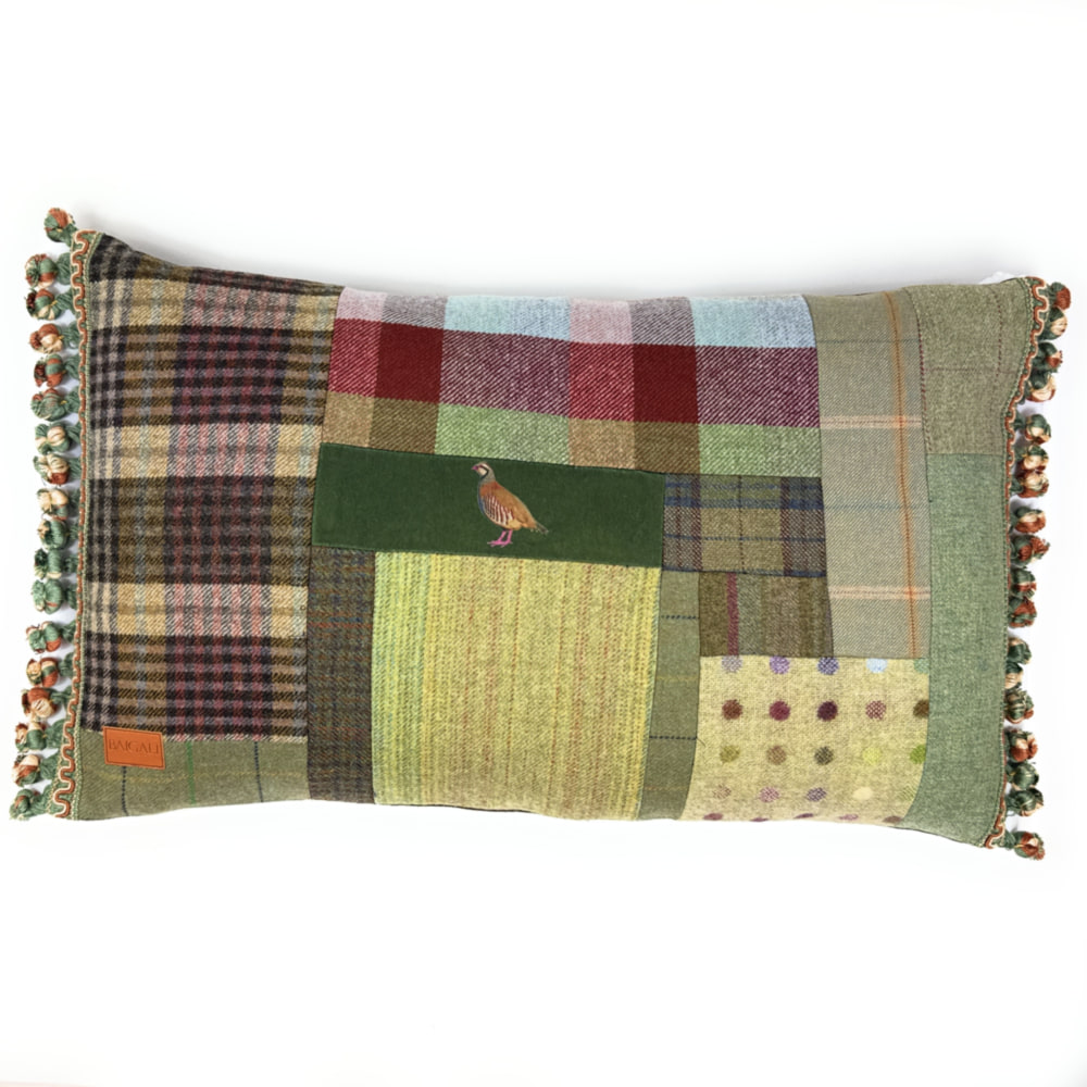 Cuillin Cushion CU555