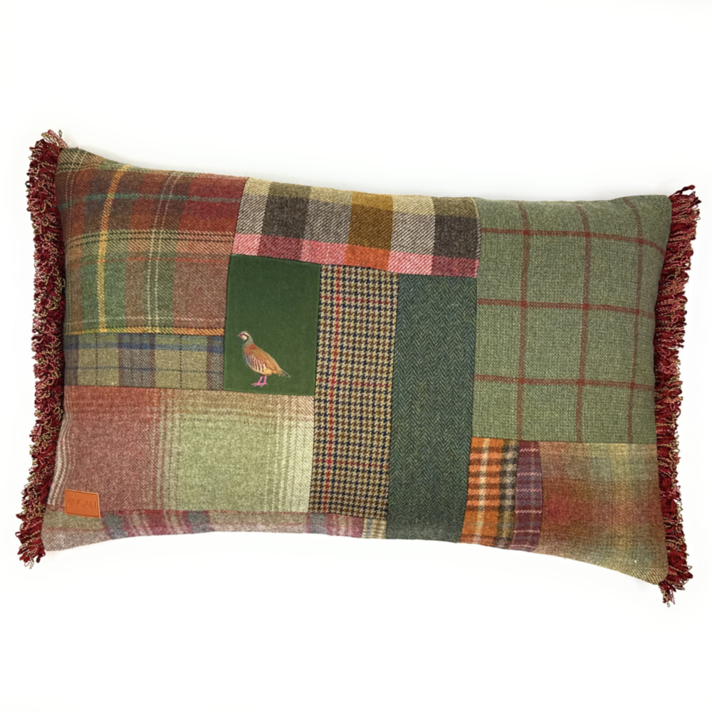 Cuillin Cushion CU557