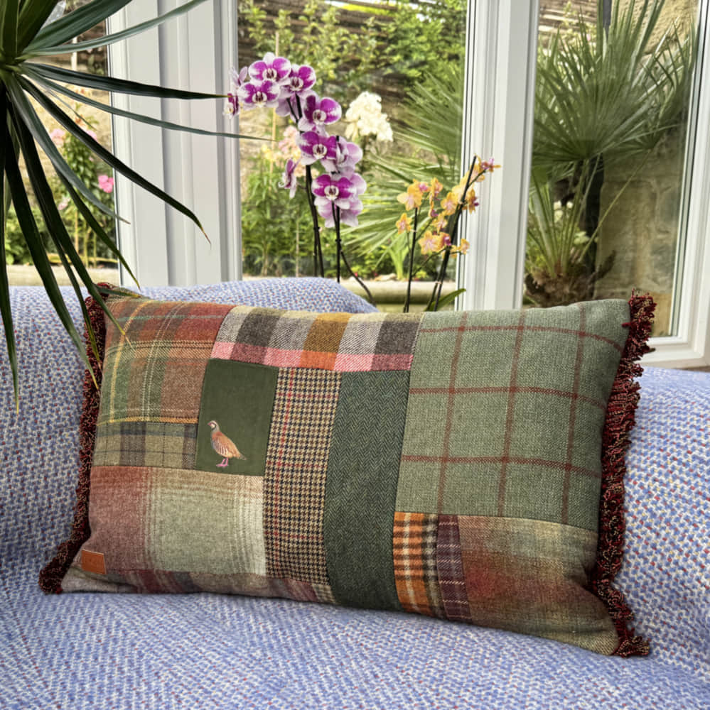 Cuillin Cushion CU557