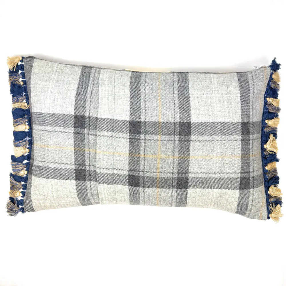 Cuillin Cushion CU564