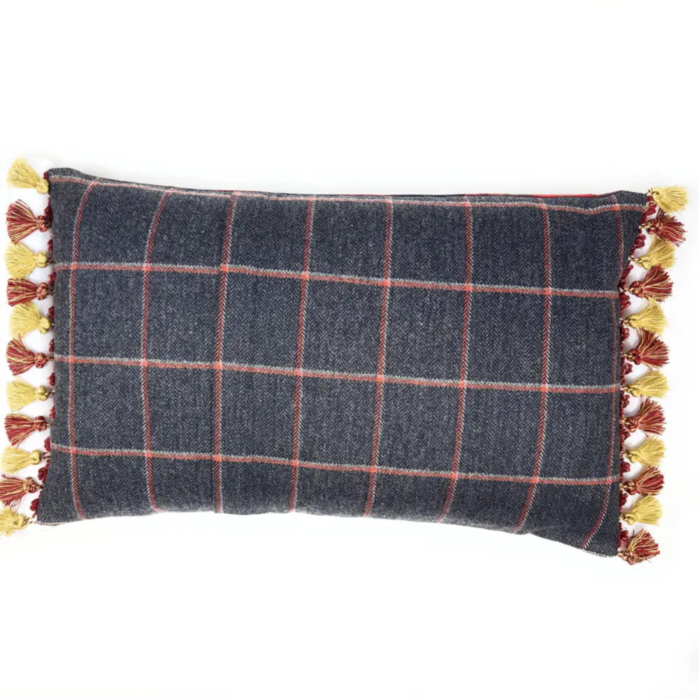 Cuillin Cushion CU565