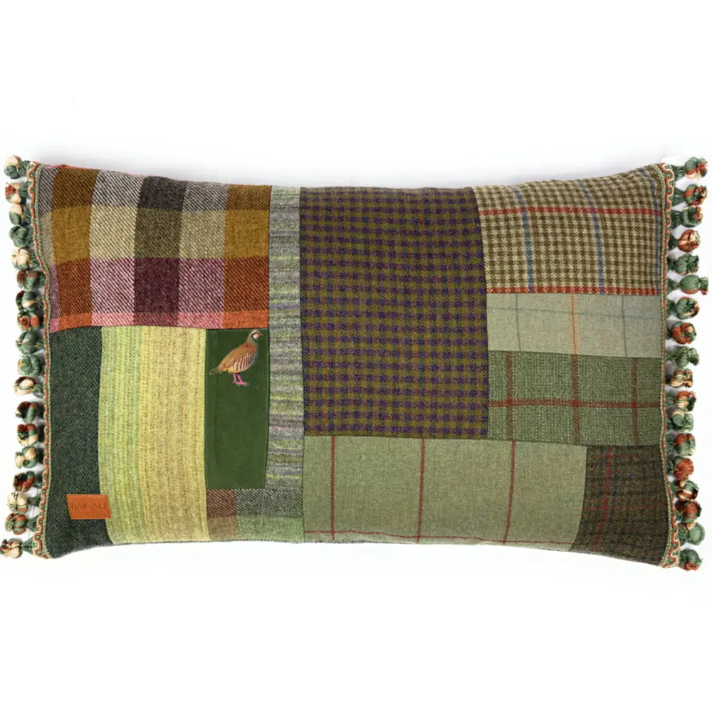 Cuillin Cushion CU601