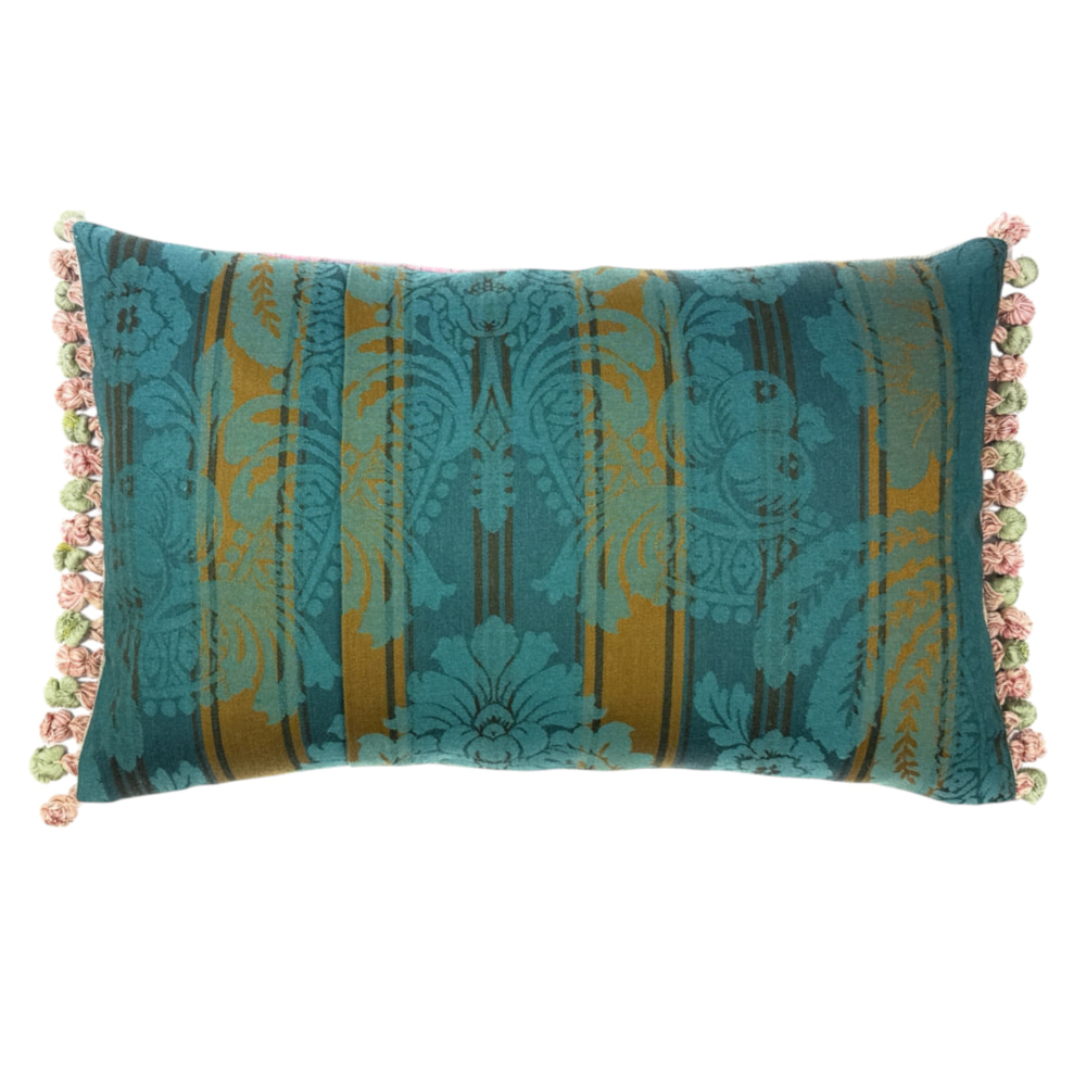 Cuillin Cushion CU624