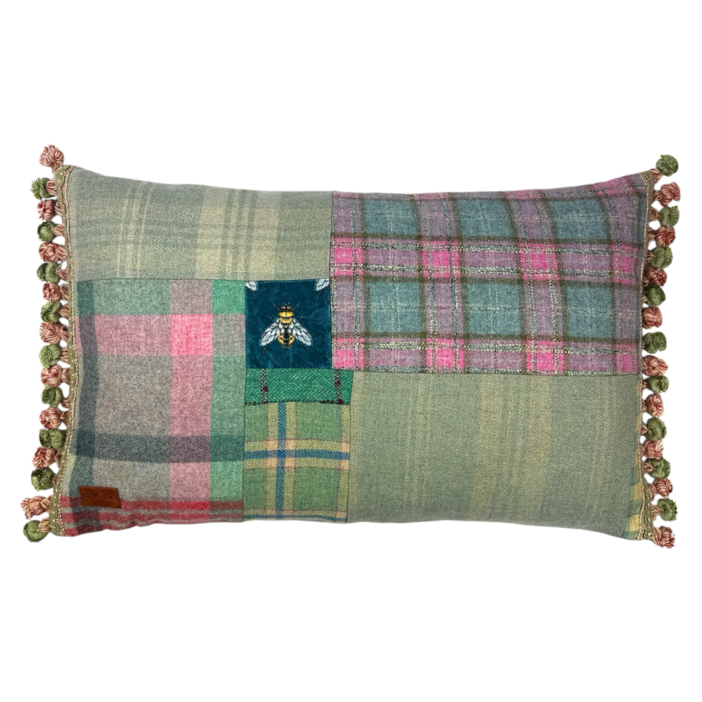 Cuillin Cushion CU624