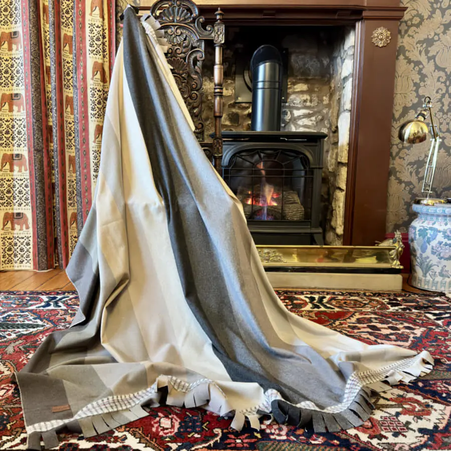 Scottish Throw TL043