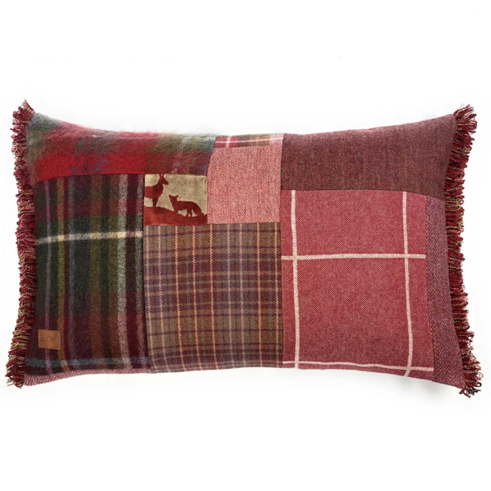 Cuillin Cushion C008