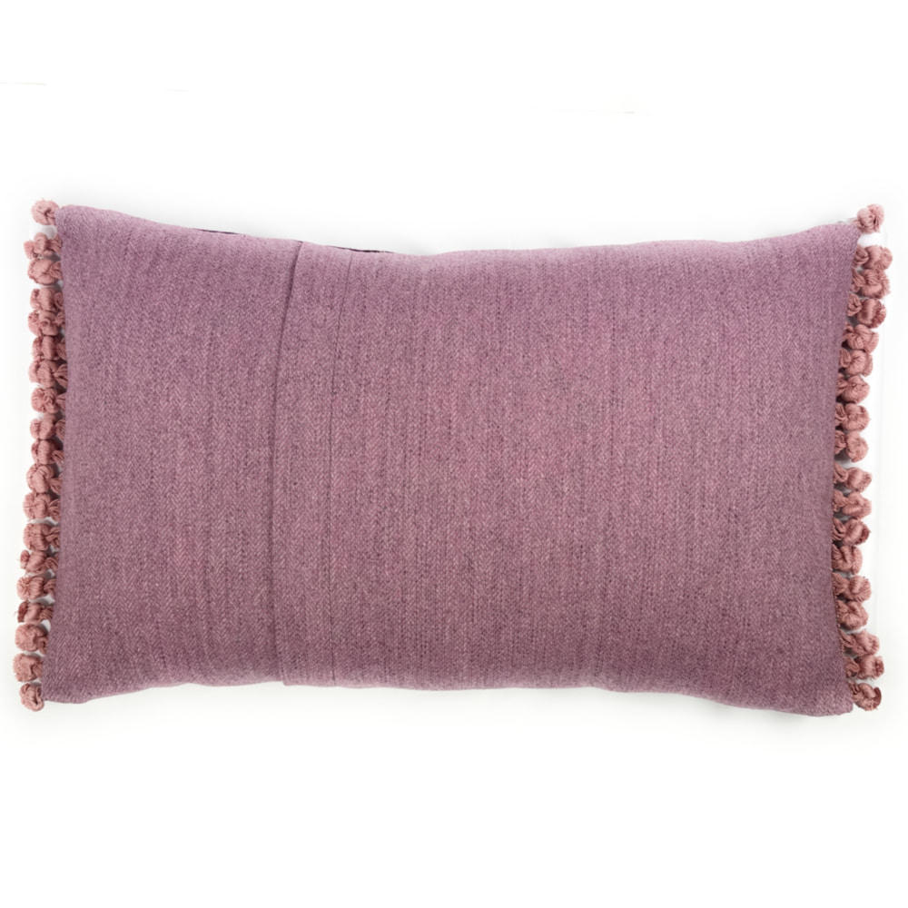 Cuillin Cushion C009