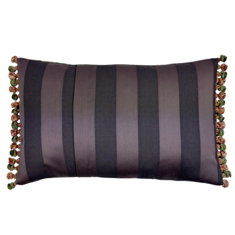 Cuillin Cushion C017