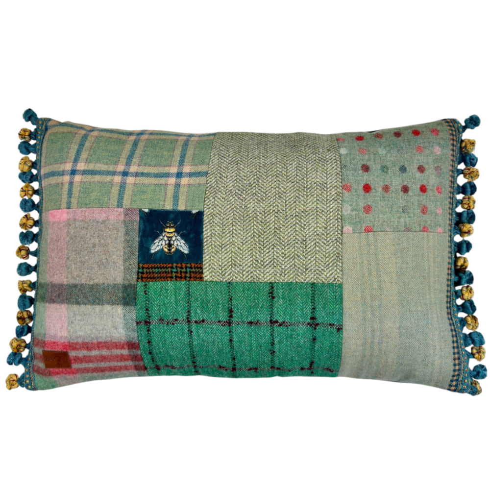 Cuillin Cushion C031