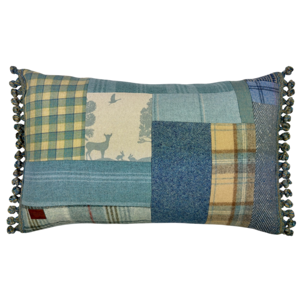 Cuillin Cushion C037