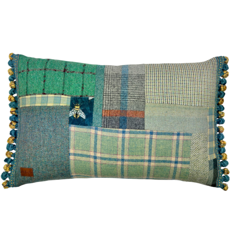 Cuillin Cushion C039