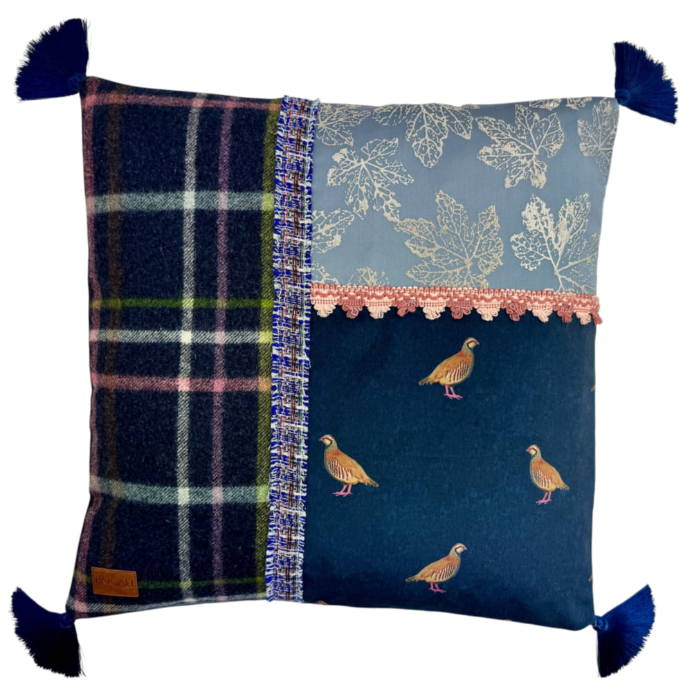 Ochil Cushion OC401