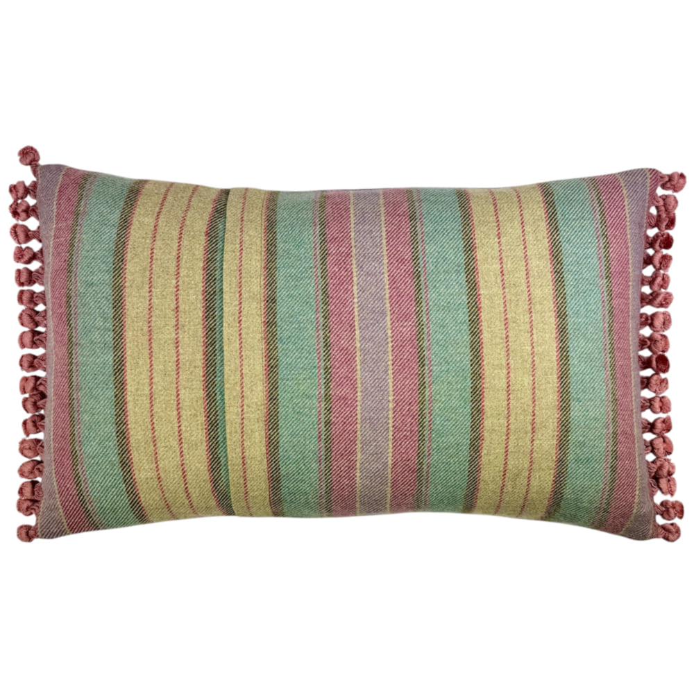 Cuillin Cushion C042