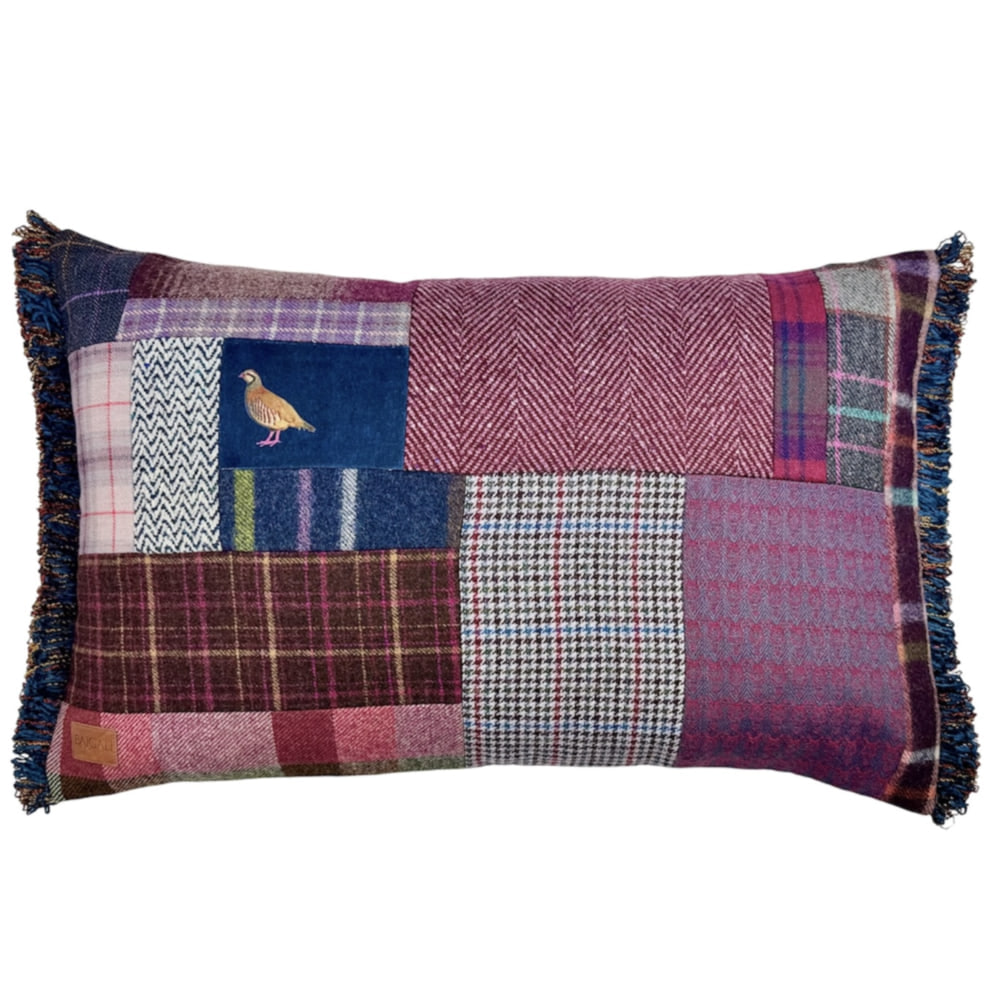 Cuillin Cushion C054