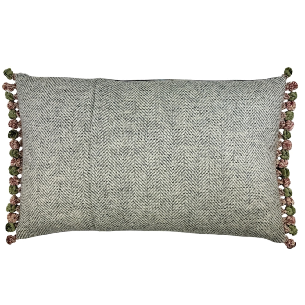 Cuillin Cushion C057