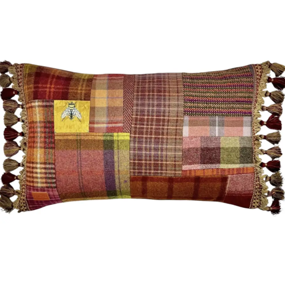 Cuillin Cushion C078