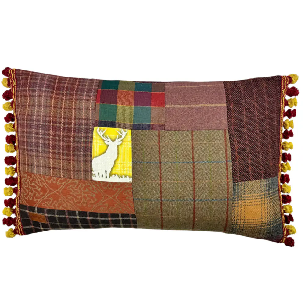 Cuillin Cushion C076