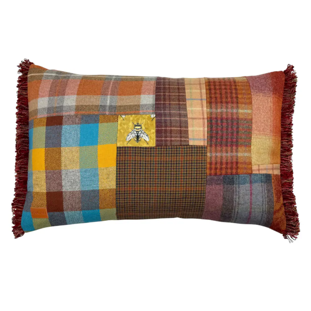 Cuillin Cushion C087