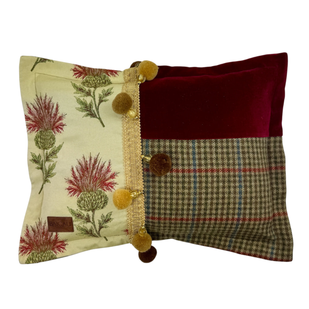 Galloway Cushion GA082