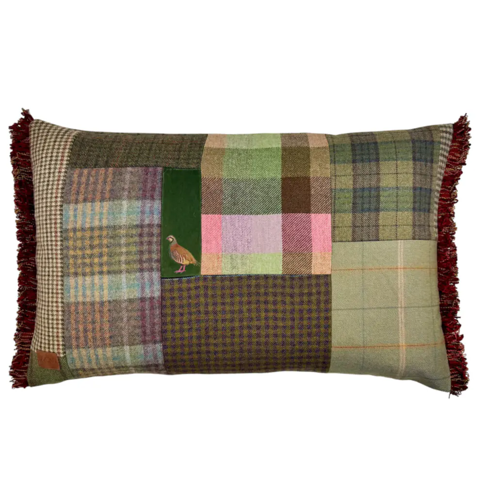 Cuillin Cushion C101