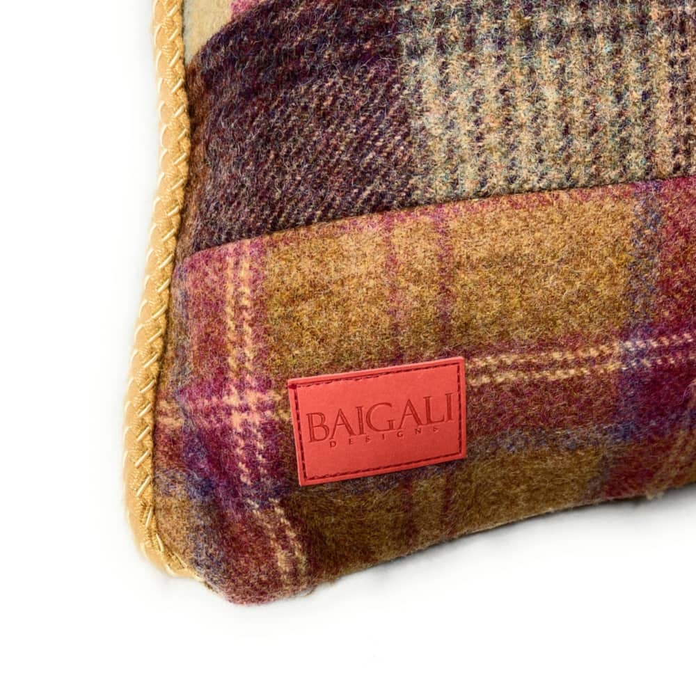 MU021 Label