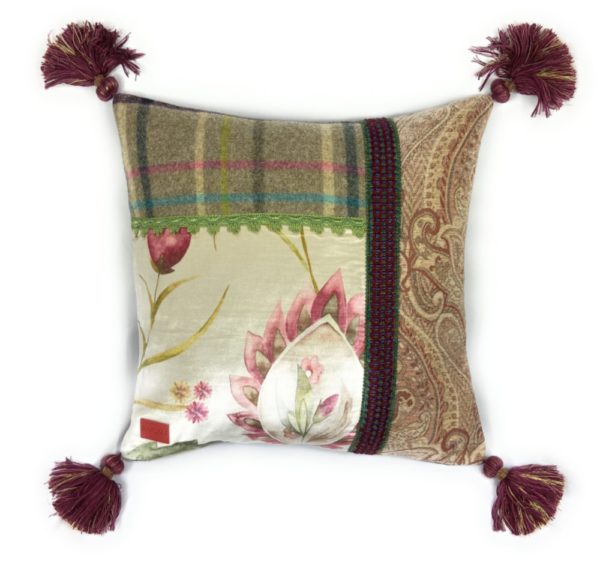 Ochil Cushion OC006